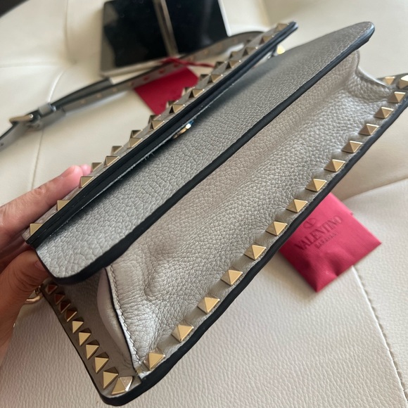 Valentino Rockstud Shoulder Bag - Picture 5 of 11